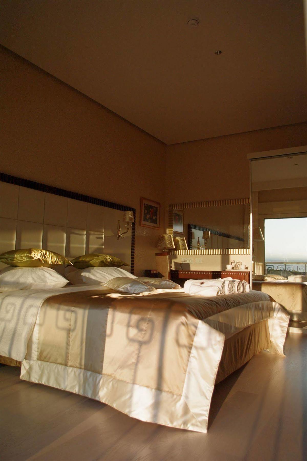 Boutique Hotel Oasi Пьешчана-Увала Экстерьер фото